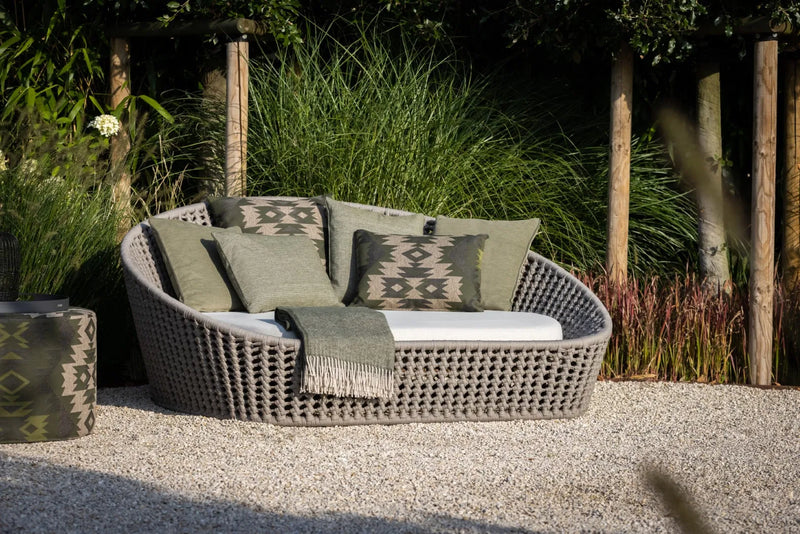 Sun Loungers & Daybeds