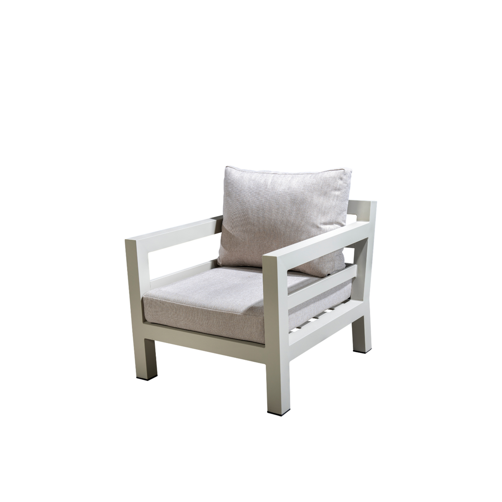 Midori Lounge Chair