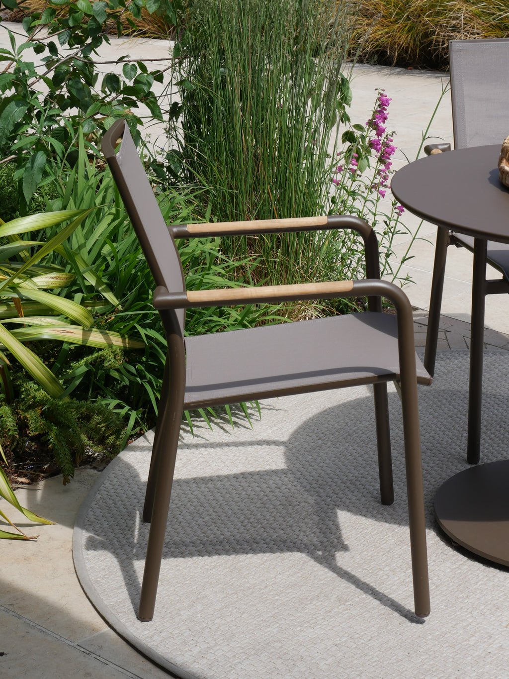 Vernazza Dining Table with Baiona Dining Chairs