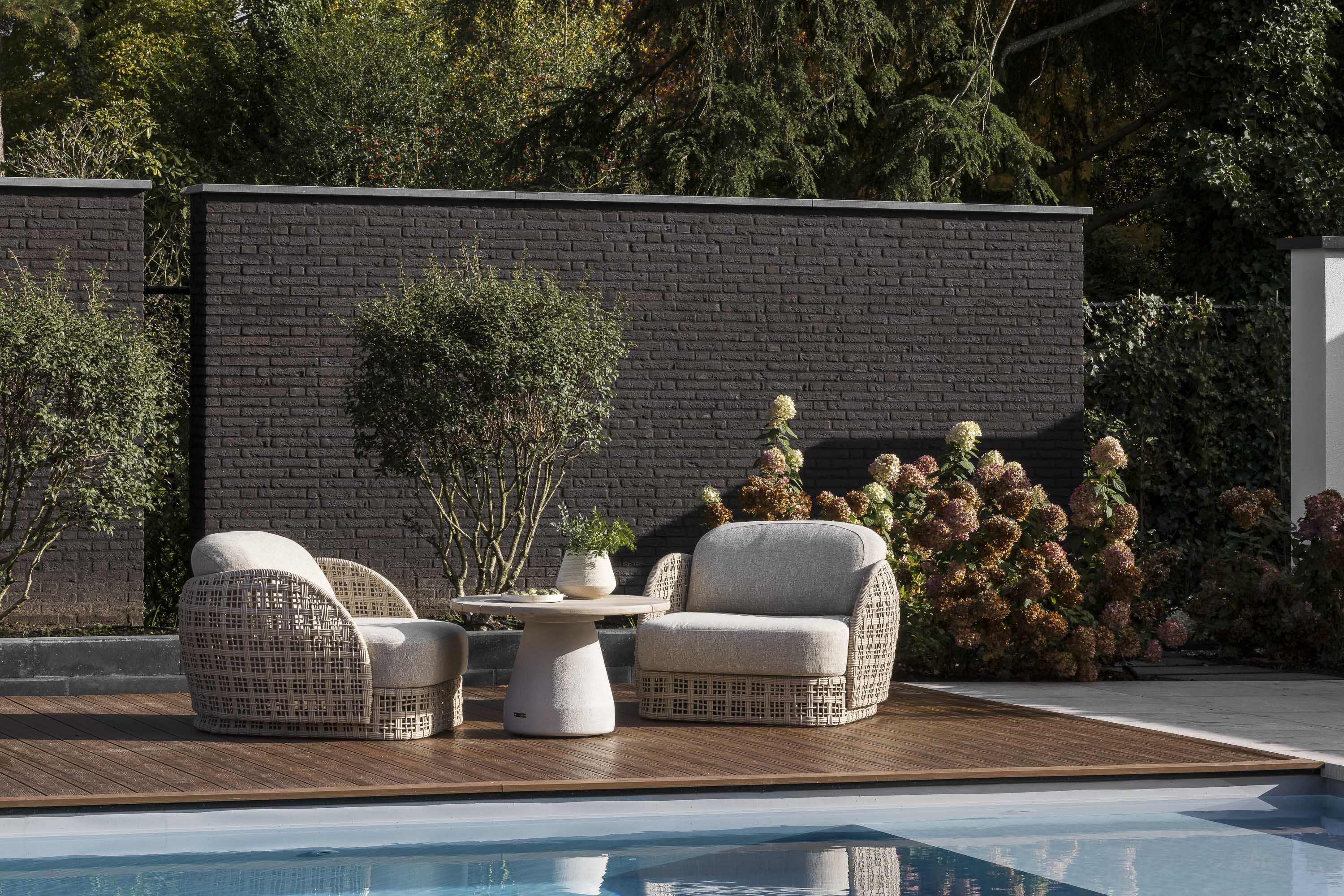 Oliva/Orvieto Garden Lounge Sofa Set