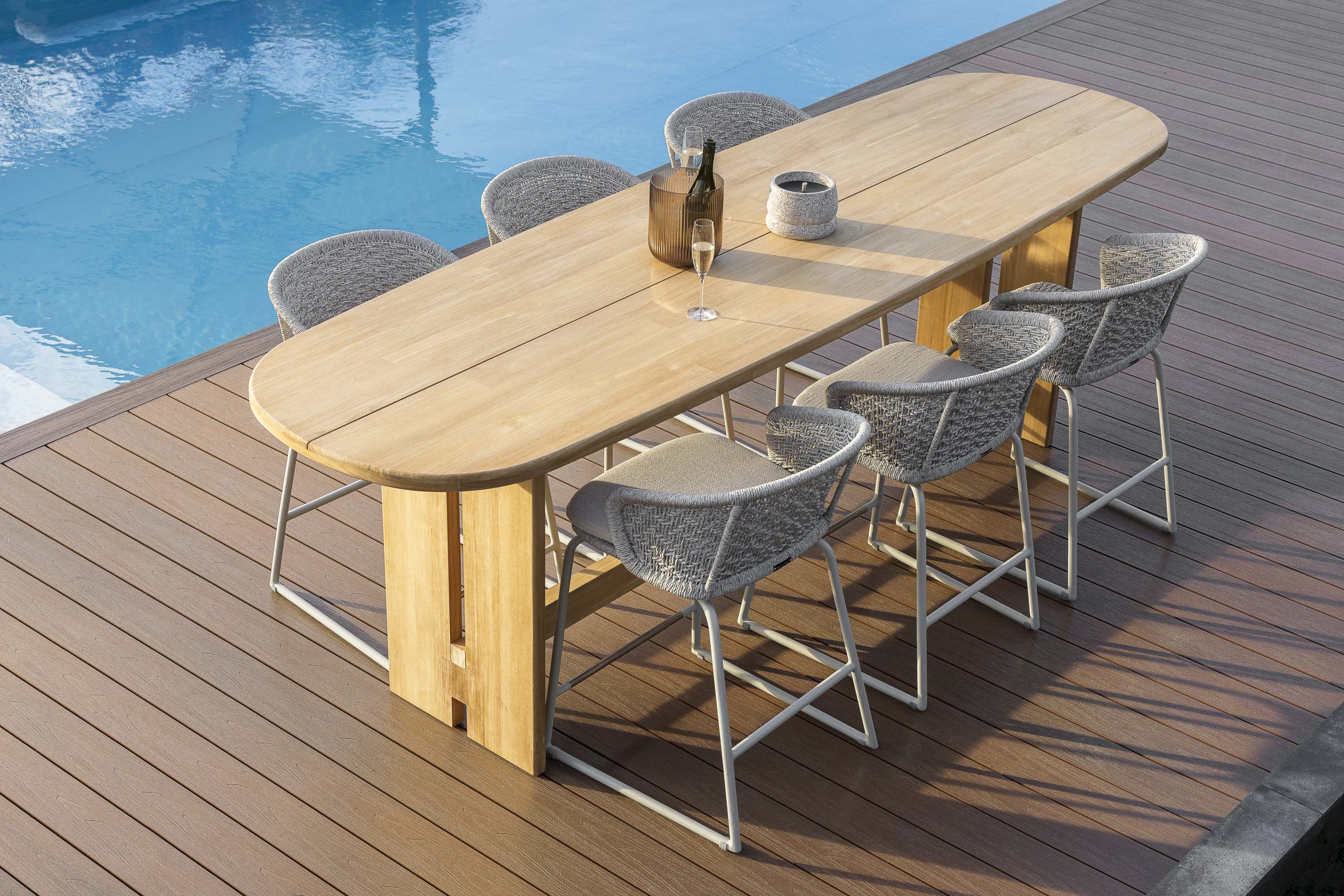 Teak Valeria/Calobra Garden Dining Set
