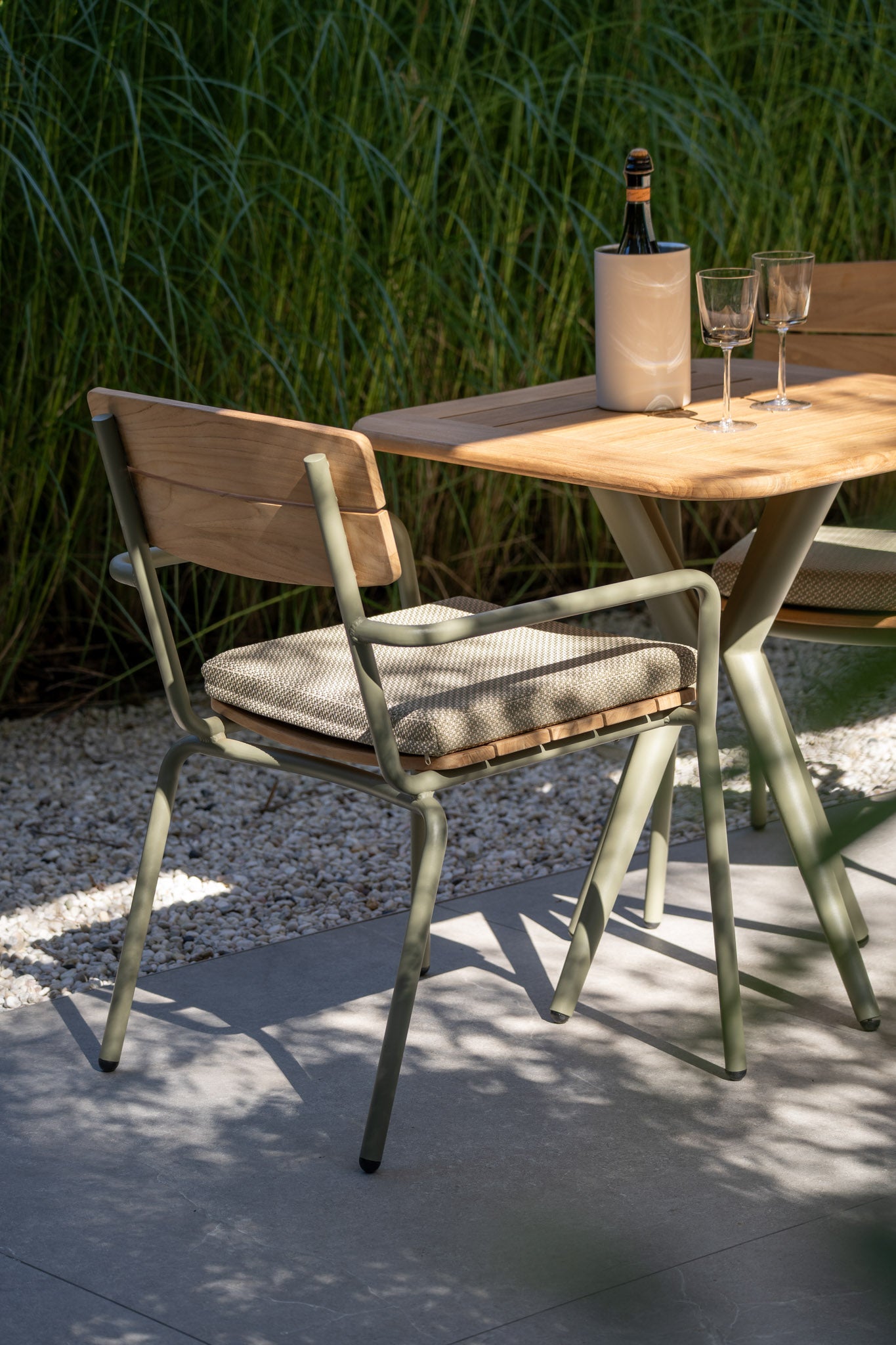 Camogli 2 Seat Garden Dining Set