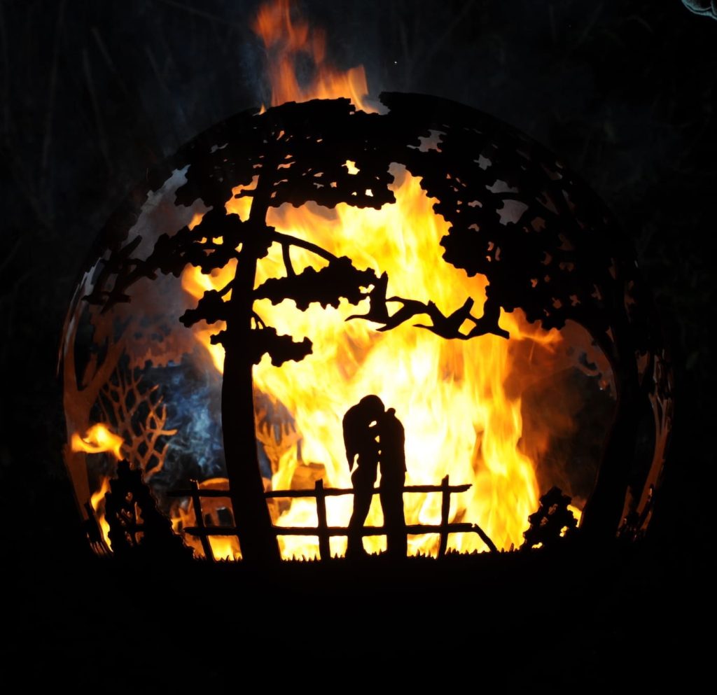 English Country Firepit Sphere