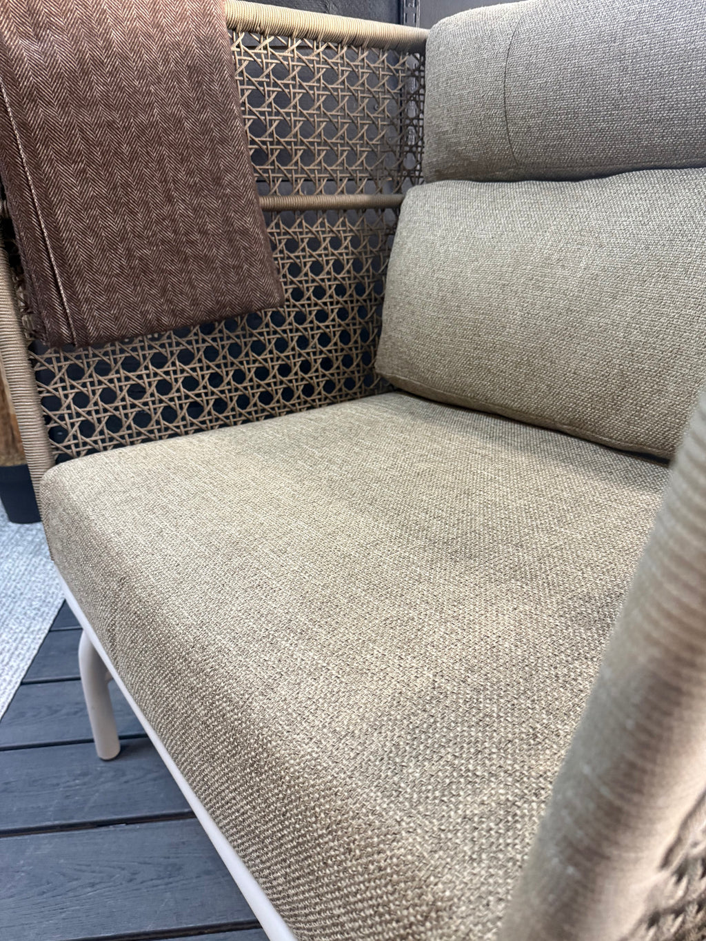 Jane Sofa Set with Vidor Coffee Table