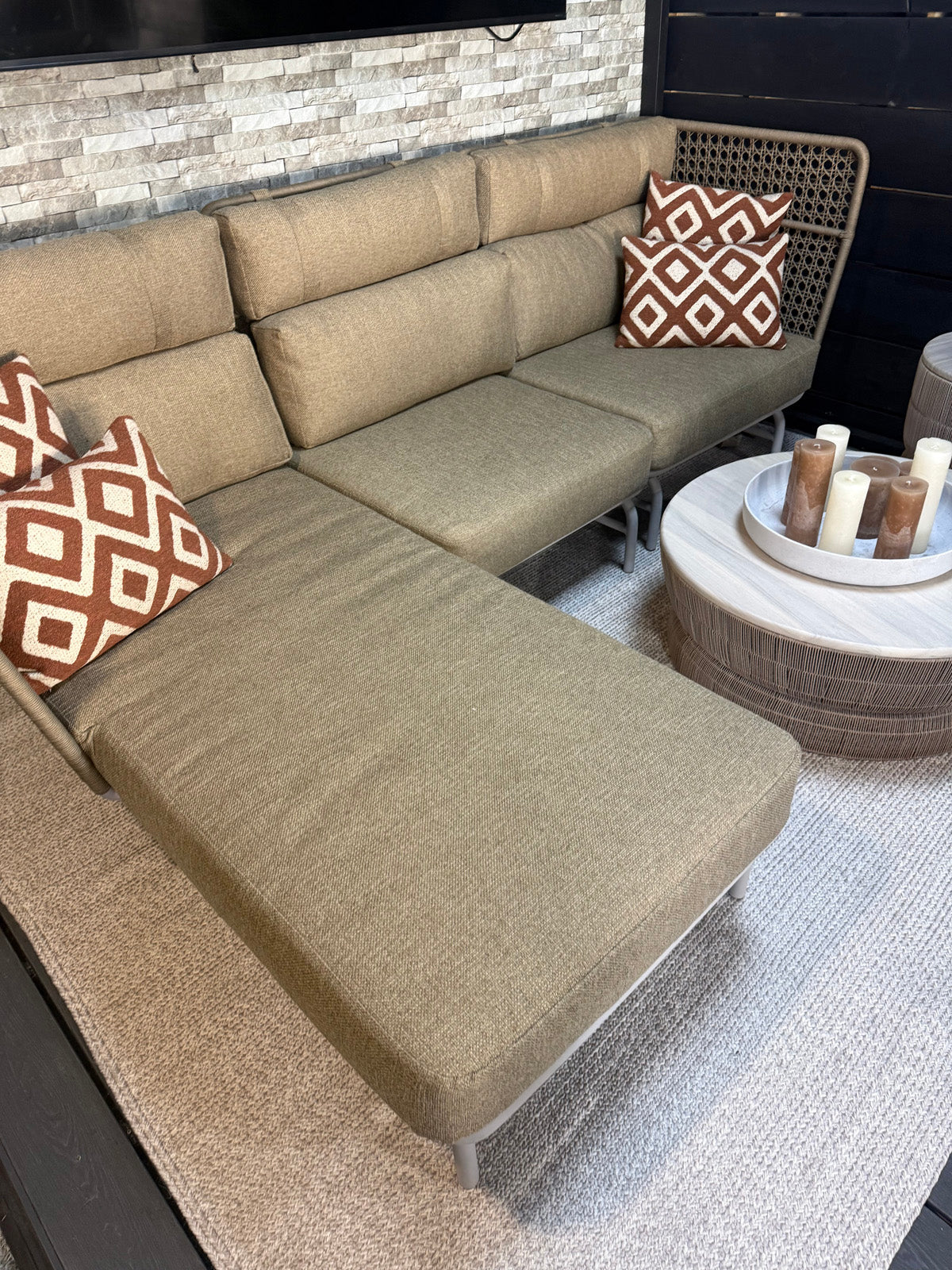 Jane Sofa Set with Vidor Coffee Table