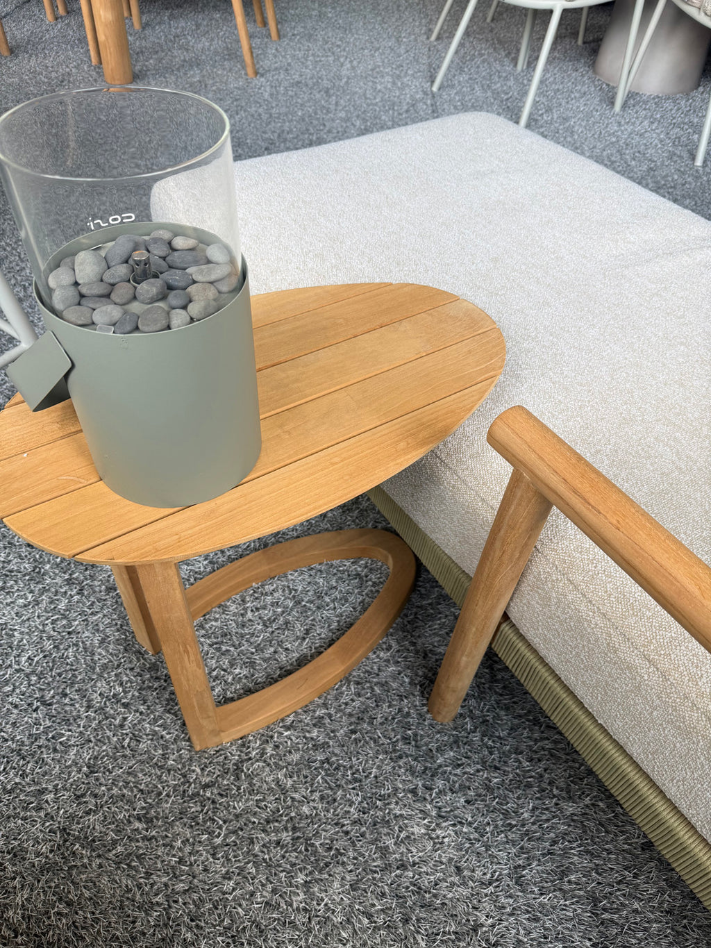 Lorenza Lounge Chair with Palma Side Table