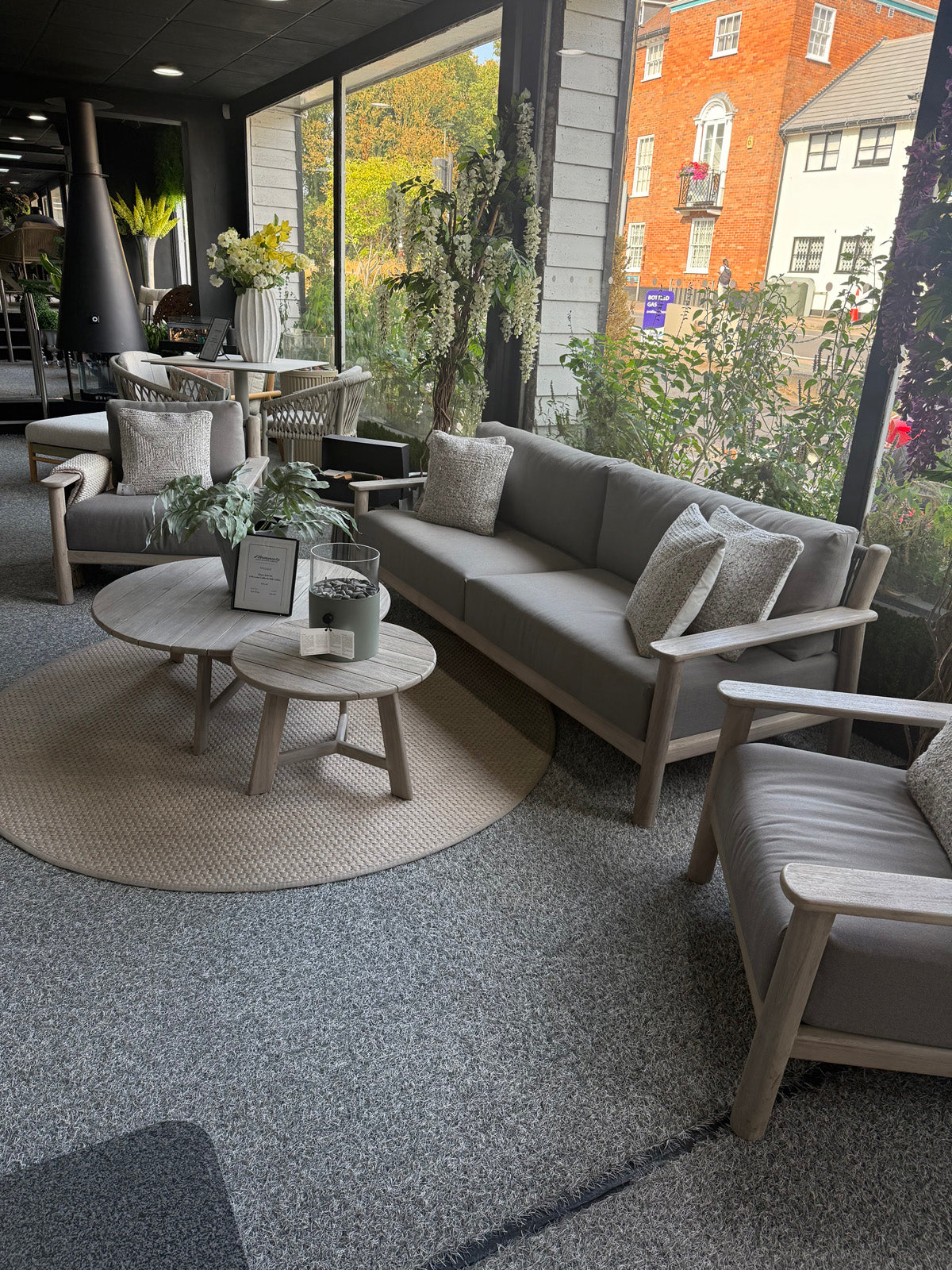 Chase Sofa Set with Lasse Coffee & Side Table
