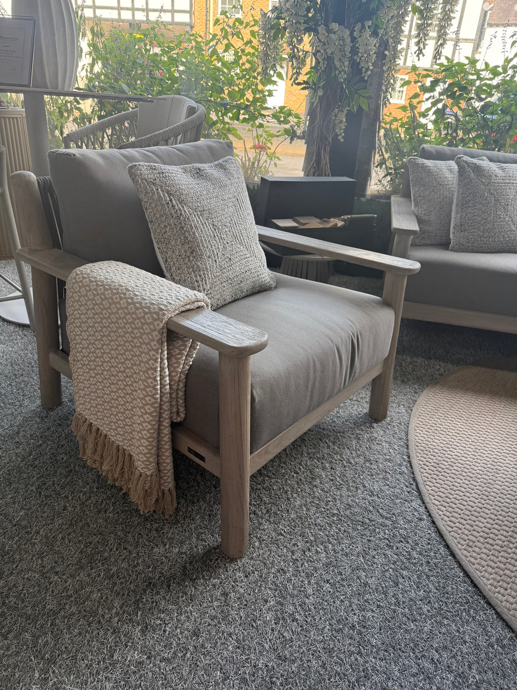 Chase Sofa Set with Lasse Coffee & Side Table