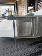 Umi Day Bed