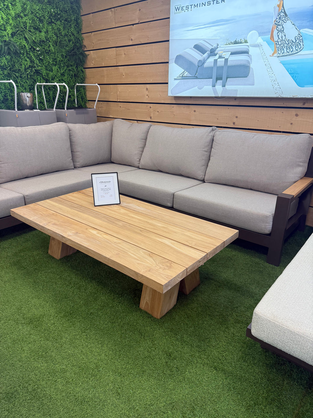 Bango Sofa Bronze/Teak