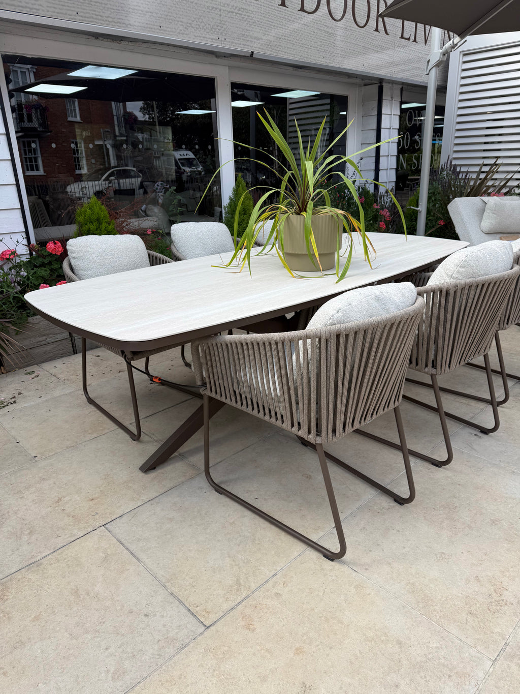 Calma Dining Table with 6 Calera Dining Chairs