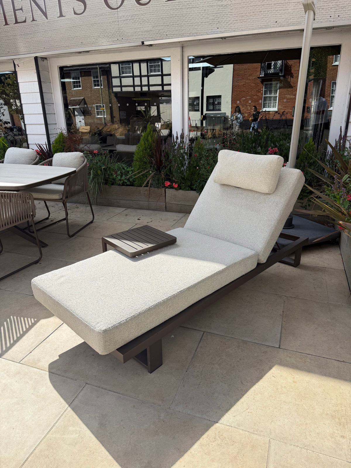 Kazuko Sun Lounger and Hokan Side Table