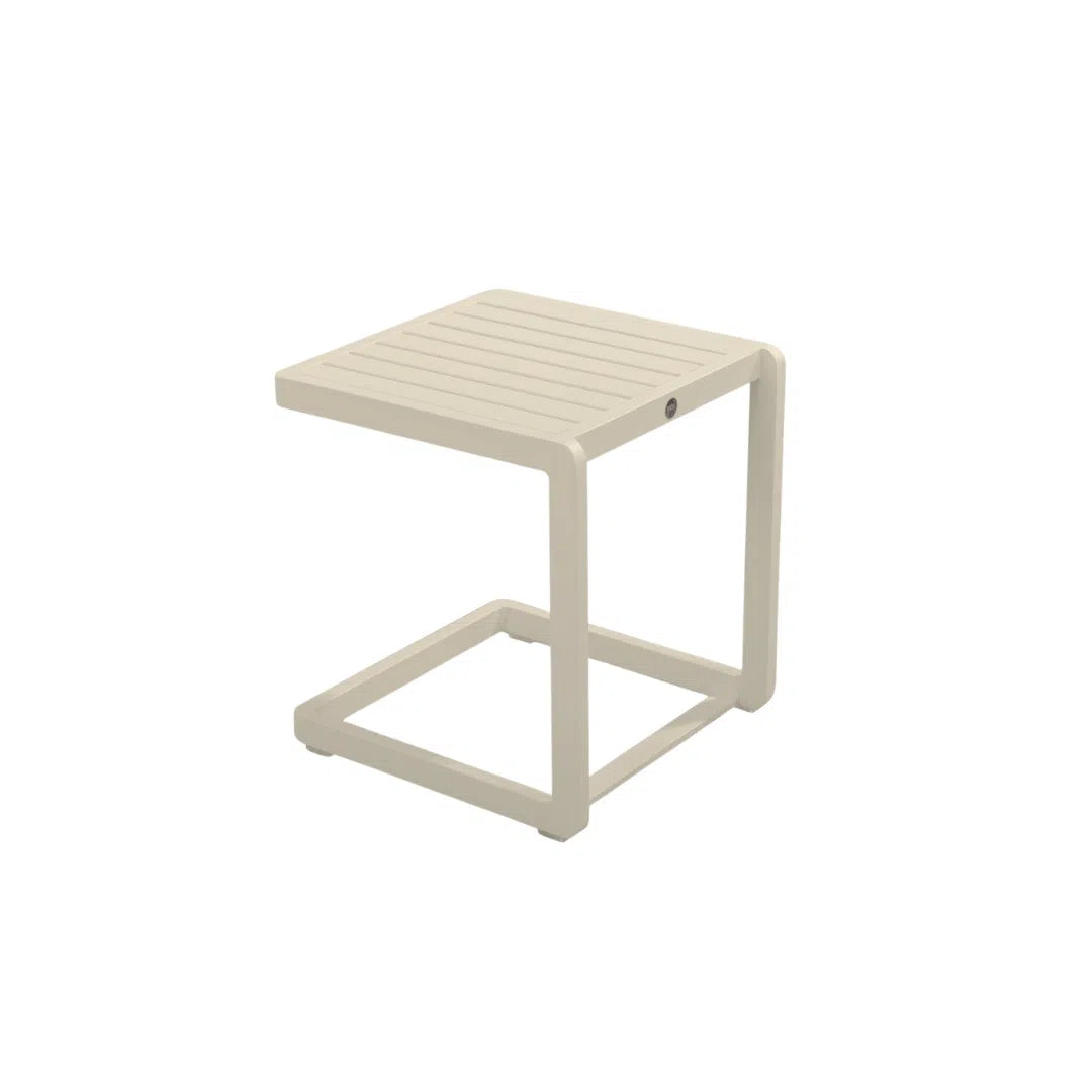 Kazoku Lounger Salix/Flax Beige and Hokan Salix Side Table