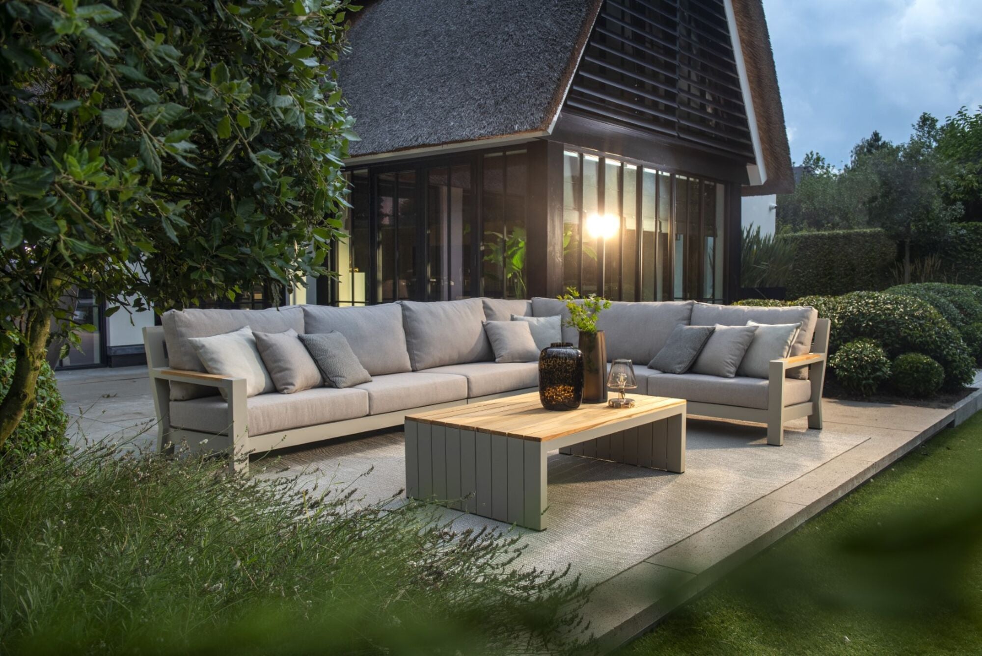 Bango Corner Garden Sofa Set