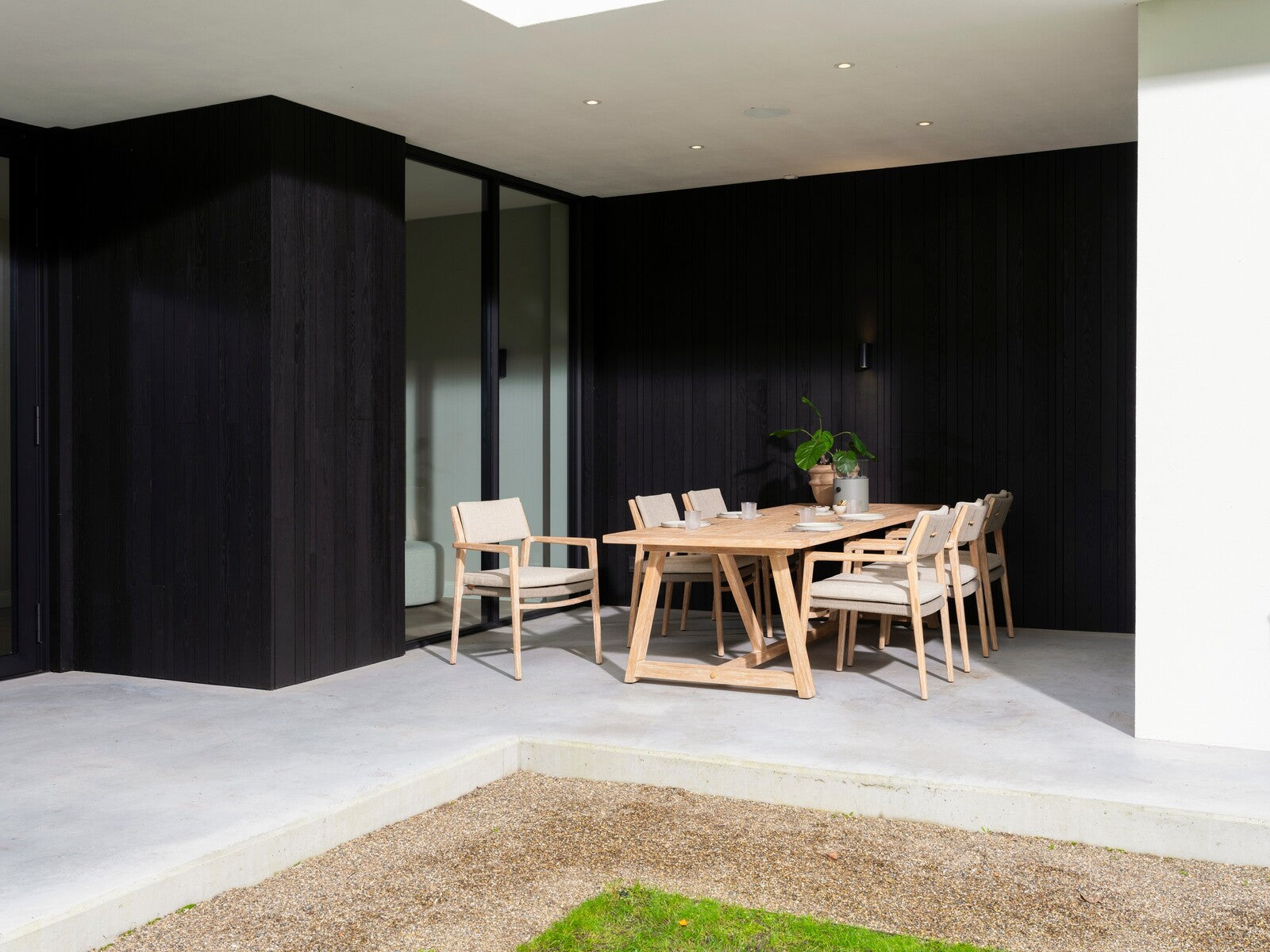 Julia Dining Set
