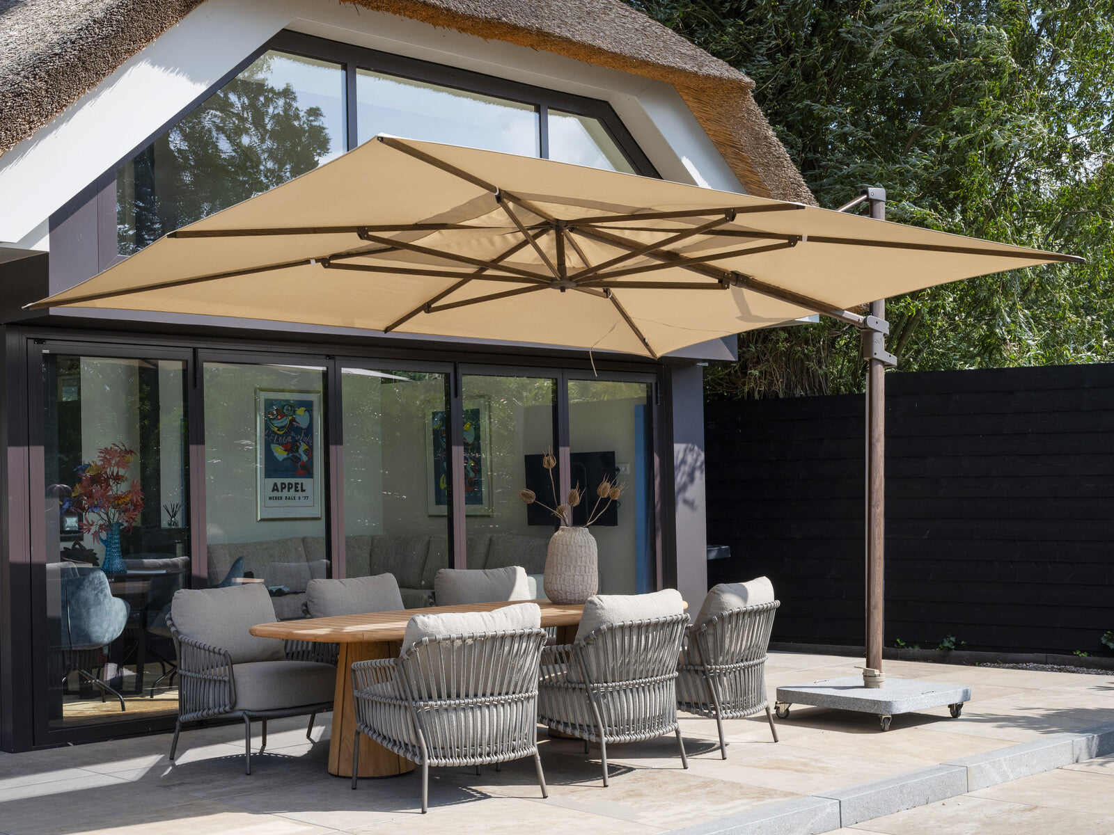 Finca Cantilever Parasol 3 x 4 m Wood Look Frame with Beach Canopy